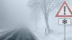 В нескольких областях ограничили движение транспорта на республиканских трассах