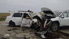 Два человека погибли, шестеро пострадали в аварии в Актюбинской области