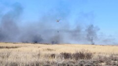 Пятый день тушат природный пожар в Алматинской области. Угрозы населённым пунктам нет