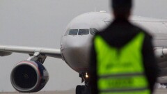 Казахстанскую авиакомпанию оштрафовали на два миллиона тенге за устройство иностранца на работу
