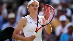 Елена Рыбакина потерпела поражение от Элизе Мертенс в третьем круге Уимблдона