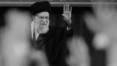 Похороны аятоллы Хаменеи в Иране отложили на неопределённый срок