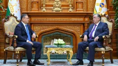 Глава МИД Казахстана по приглашению Таджикистана прибыл в Душанбе и встретился с Рахмоном