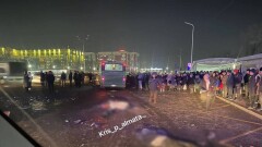 В Алматы автобус въехал в людей на остановке. Три человека погибли, четверо пострадали