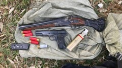 Схрон с оружием обнаружили недалеко от Боралдайского аэродрома