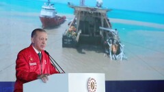 Турция начала укладку газопровода на дне Чёрного моря у своих берегов