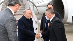 Нурсултан Назарбаев прибыл в Анталью для участия в дипломатическом форуме