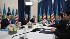Токаев принял главу международного финансового института DFC