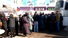 В Шымкенте торговцы жалуются на давление администрации рынка. За место тут требуют 7 млн тенге