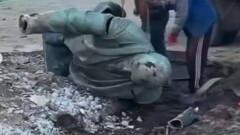 Памятник Ленину уронили во время ремонта площади города Алтай ВКО. Полиция завела уголовное дело