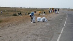 Российский чиновник: Очередь на границе в Казахстан ликвидирована. Уклонисты оставили горы мусора