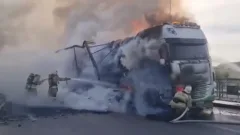 Грузовик со спичками сгорел в Шымкенте