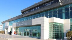 В аэропорту Актау задерживаются почти все вечерние рейсы