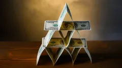 Обманули 13 человек на 60 млн тенге. Организаторов финпирамиды приговорили в Алматы