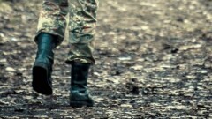 Военнослужащего, сбежавшего с оружием из части, задержали в Атырау