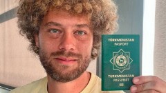 Российский блогер Илья Варламов сообщил о получении гражданства Туркменистана