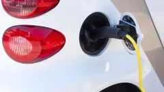 Tesla уступила титул крупнейшего в мире производителя электромобилей китайскому конкуренту