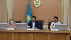 Глава Минздрава побывал в Актау и заявил о тревожной ситуации в регионе из-за Covid-19