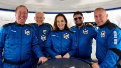 Казахстанка Данна Карагусова успешно совершила космический полёт