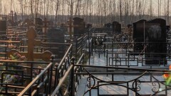 Вандалы разгромили православное кладбище в Алматинской области. Токаев поручил главе МВД разыскать их