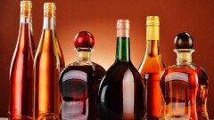Опасны для здоровья. ВОЗ призывает страны повысить налоги на алкоголь и сладкие напитки