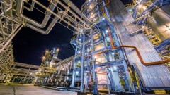 Добычу нефти на Тенгизе сократили на 30%