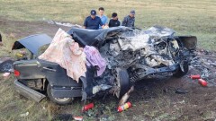 Три человека погибли в аварии на трассе в Карагандинской области