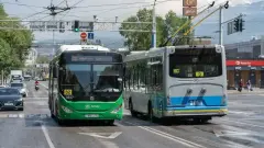Более 30 автобусных и троллейбусных маршрутов временно изменят движение в Алматы