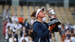 33-я ракетка мира Барбора Крейчикова стала чемпионкой турнира "Ролан Гаррос"
