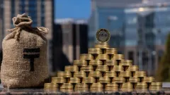 Обманули 700 человек на 1,5 млрд тенге. Троим руководителям финпирамиды вынесли приговор в Алматы
