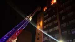 Более 100 человек эвакуировали из многоэтажки в Петропавловске во время пожара 