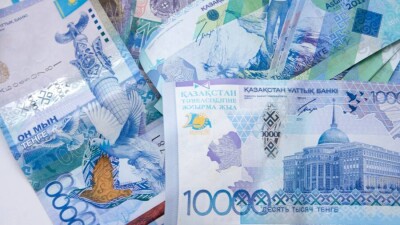 В Павлодаре предприниматель разыграл миллион тенге среди вакцинированных