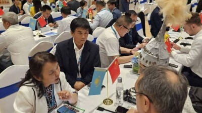 Казахстанские компании заключили экспортные контракты в китайском Сиане на 100 млн долларов