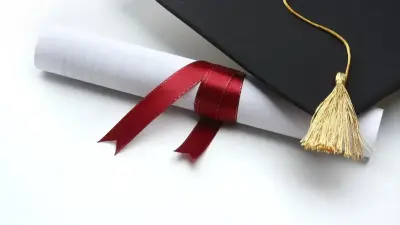 Токаев подписал закон, который упростит процедуру признания дипломов, полученных в вузах Китая, Кореи и Японии