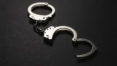 Задержание экс-главы облздрава и главврача в Костанайской области прокомментировали прокуроры 