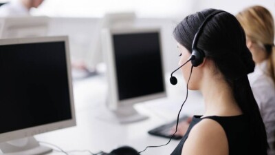 Минтруда: Номер контакт-центра "1414" портала соцуслуг временно не работает