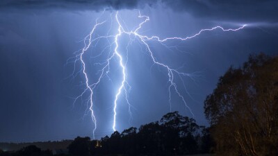 Прогноз погоды на 15 августа: гроза ожидается на севере, западе и востоке Казахстана