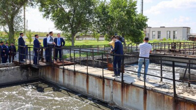 Алихан Смаилов обратил внимание на неприятный запах в Актобе