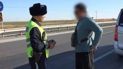 Опасный водитель. Штрафы за нарушения ПДД на 4,5 млн тенге задолжал житель Туркестанской области