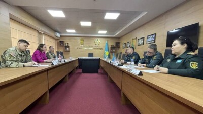 Делегация США посетила Центр миротворческой подготовки в Алматы