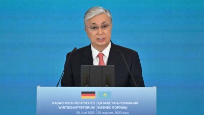 Токаев заявил, что Казахстан может стать ведущим мировым производителем зелёного водорода