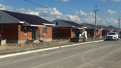 Как восстанавливают жильё для пострадавших в паводки в ЗКО, проверил Канат Шарлапаев