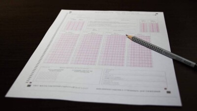 Августовское ЕНТ: 56% абитуриентов набрали пороговые баллы