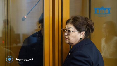 Мать Бишимбаева подала жалобу на адвоката Утебекова за посты в соцсети