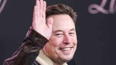 Акционеры Tesla одобрили рекордную выплату премии Илону Маску в размере 56 млрд долларов
