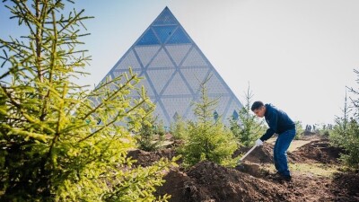 Алтай Кульгинов: Озеленять будем каждый район столицы
