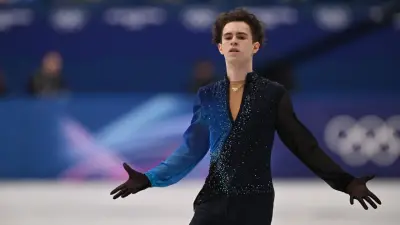 Золото Олимпиады завоевал казахстанский фигурист Михаил Шайдоров 