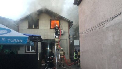 Дрон с тепловизором задействовали на сложном пожаре в Алматы