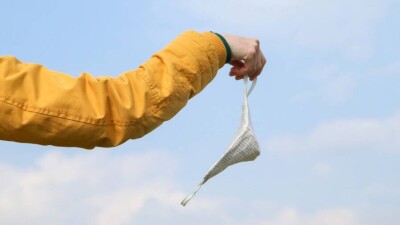 В Таджикистане отменяют обязательное ношение масок