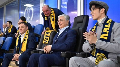 Токаев пришёл на матч Казахстан – Сан-Марино